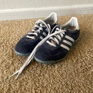 Adidas Vintage Men’s shoes